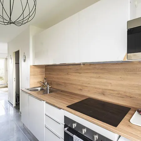 Elegant Saint Remi Lägenhet