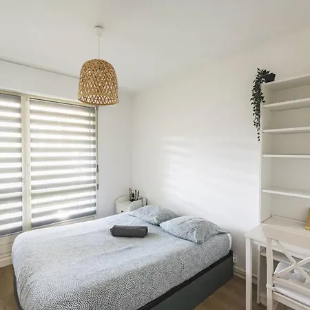 Lägenhet Elegant Saint Remi *