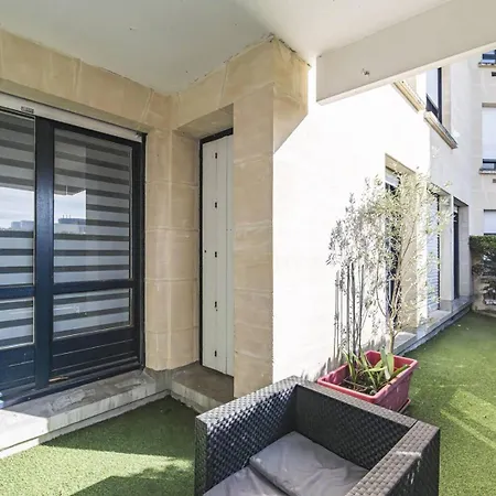 Lägenhet Elegant Saint Remi